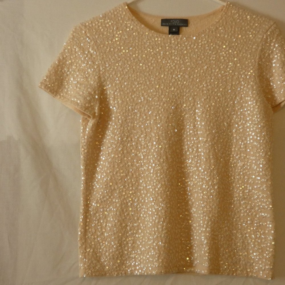NEW w/o tag, Saks Fifth Avenue Pullover Sweater